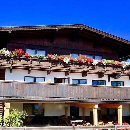 Pension Heidelberg - Fam Fuchs هوبفغراتن إم بريكسنتال المظهر الخارجي الصورة